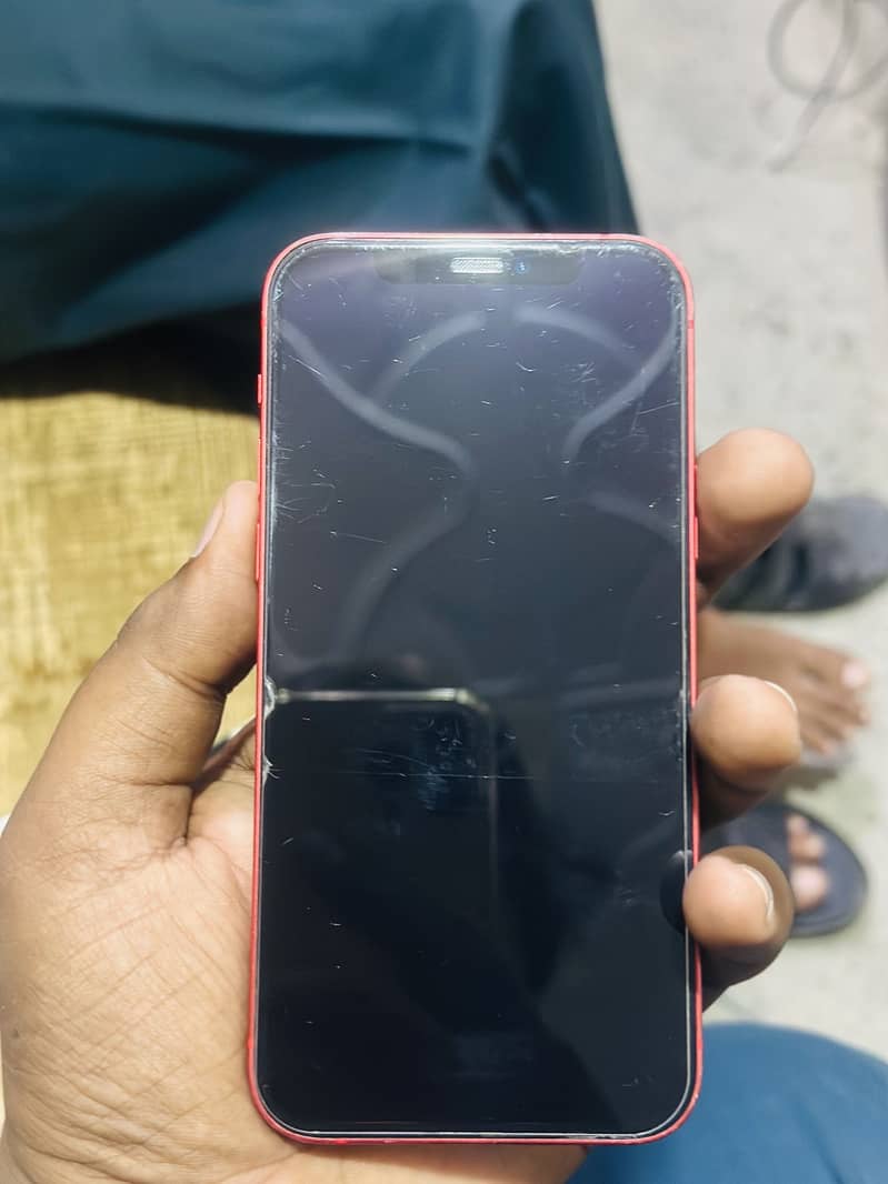 Apple iPhone 12 4