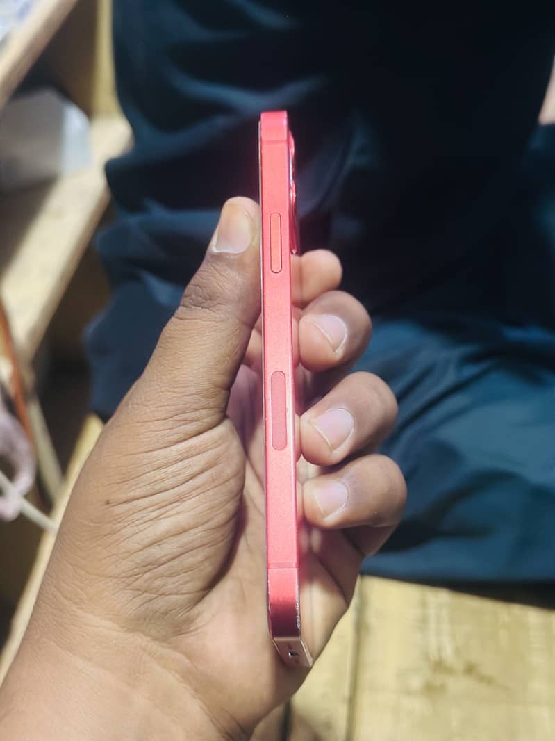 Apple iPhone 12 8