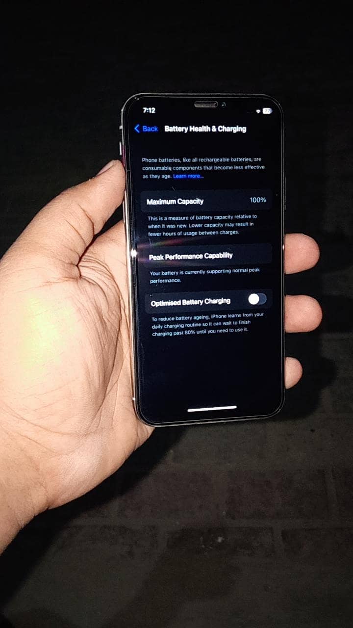 Apple iPhone X 3