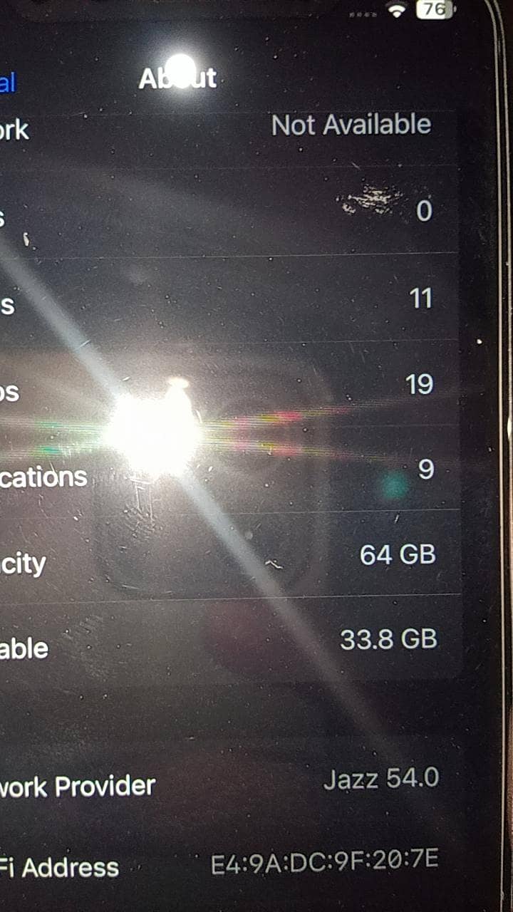 Apple iPhone X 4