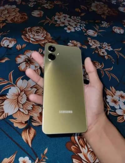 Samsung Mobile A06