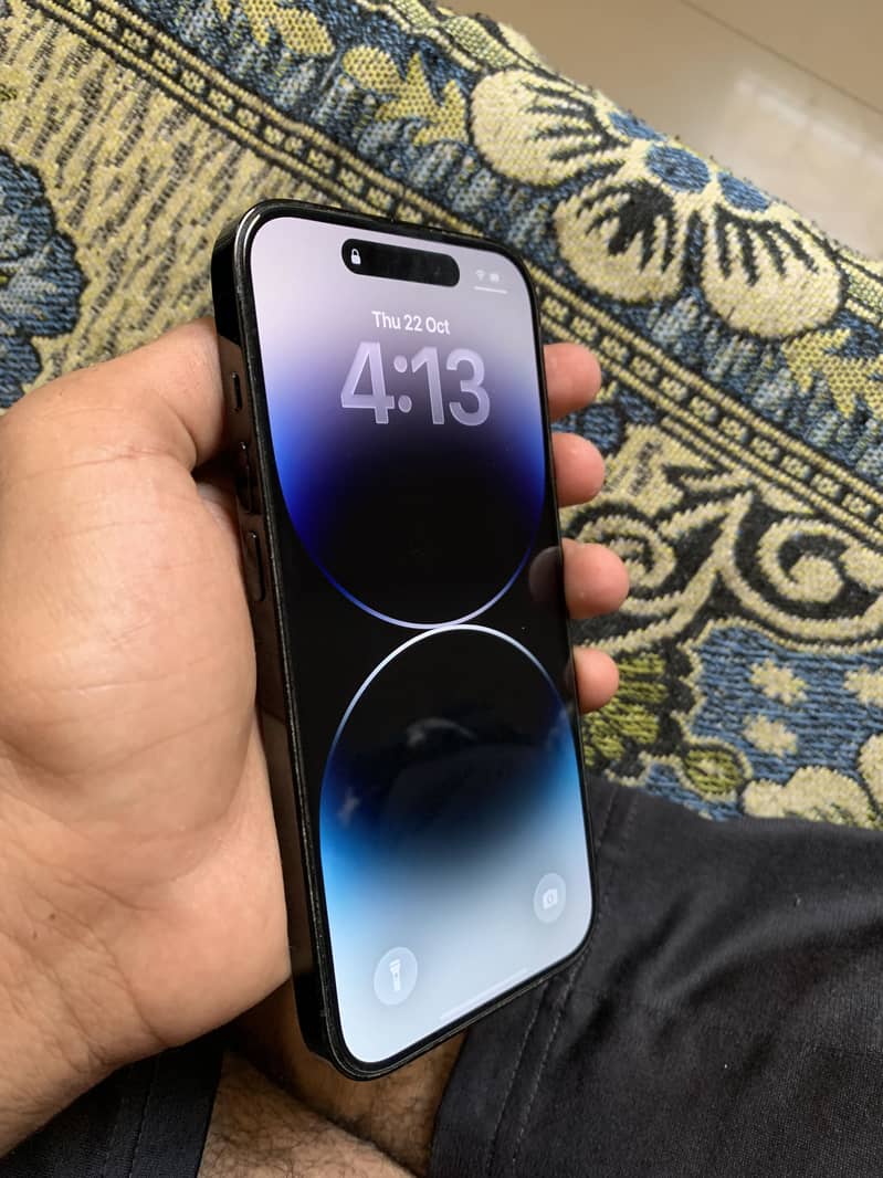 Apple iPhone 14 Pro 2