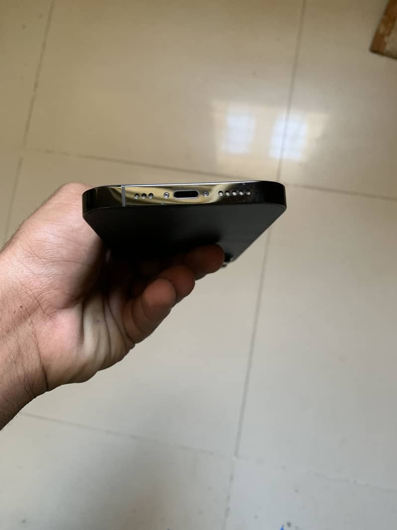 Apple iPhone 14 Pro 7
