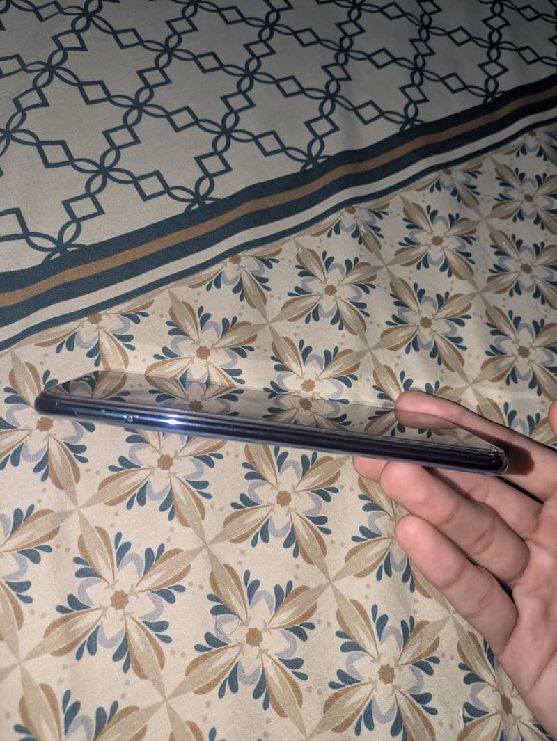 Huawei Y9 4