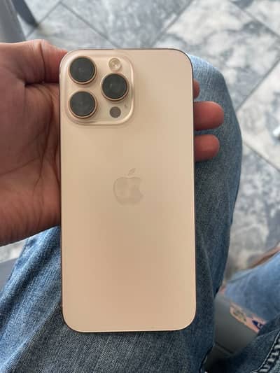 Apple iPhone 16 Pro Max