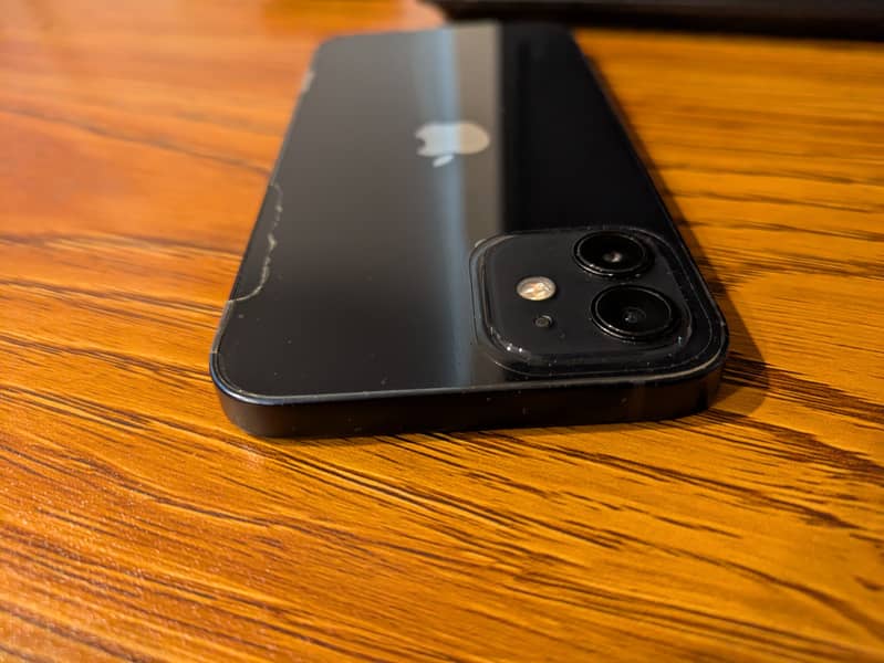 Apple iPhone 12 2