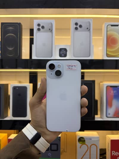 Apple iPhone 15