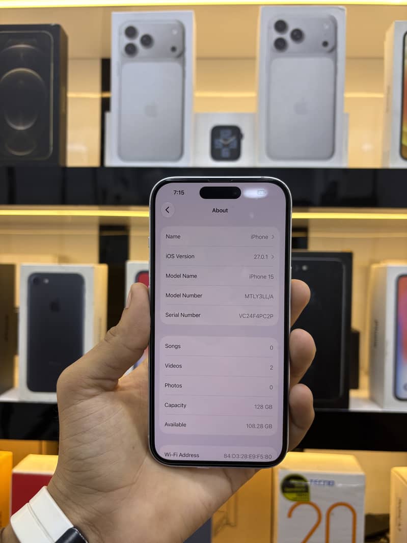 Apple iPhone 15 7