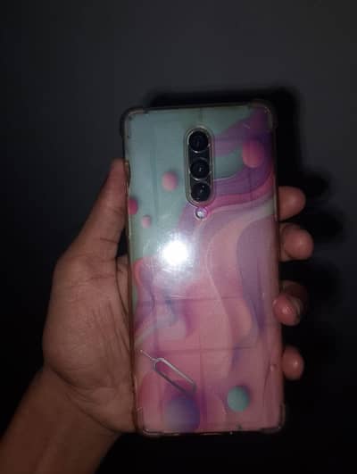 One Plus 8 5g phone ha gaming ke Liye best ha snapdragon 865 ka prcer