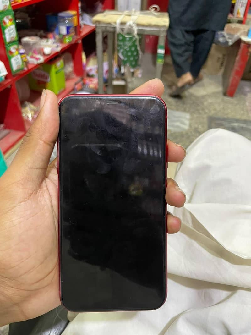 Apple iPhone 11 0