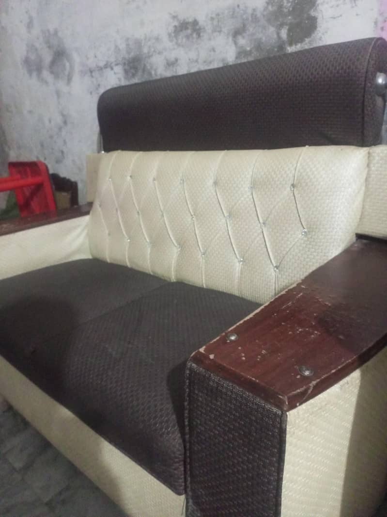 3 2 1 sofa set available 1