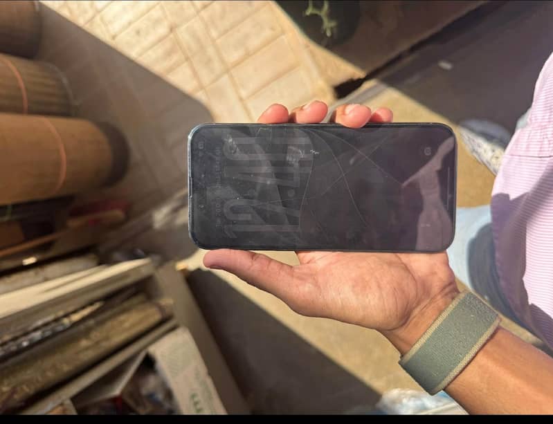 Apple iPhone 14 Pro Max 1