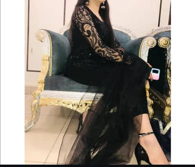 black long shirt