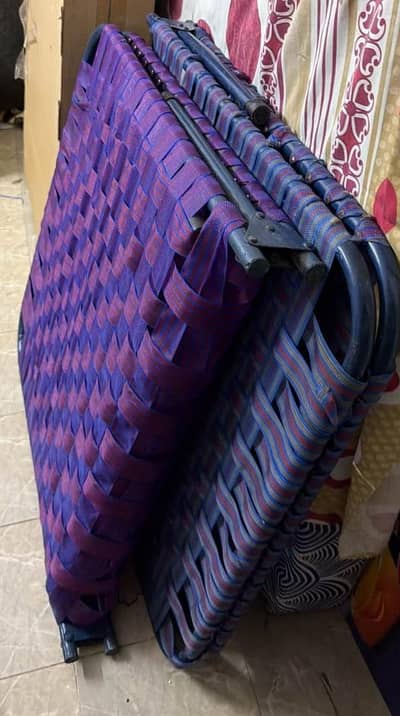 2 foldable charpain