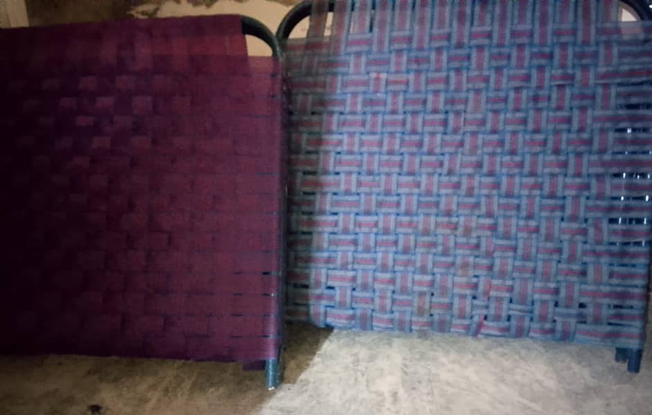 2 foldable charpain 4