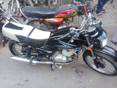 Suzuki gs 150 cc model 2016 0//3//3//9//4//0//8//0//8//8//8//