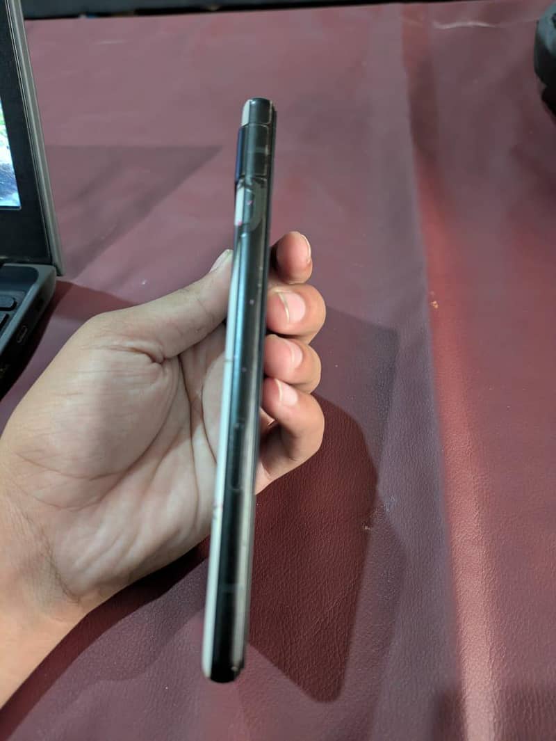 Google Pixel 6a 3