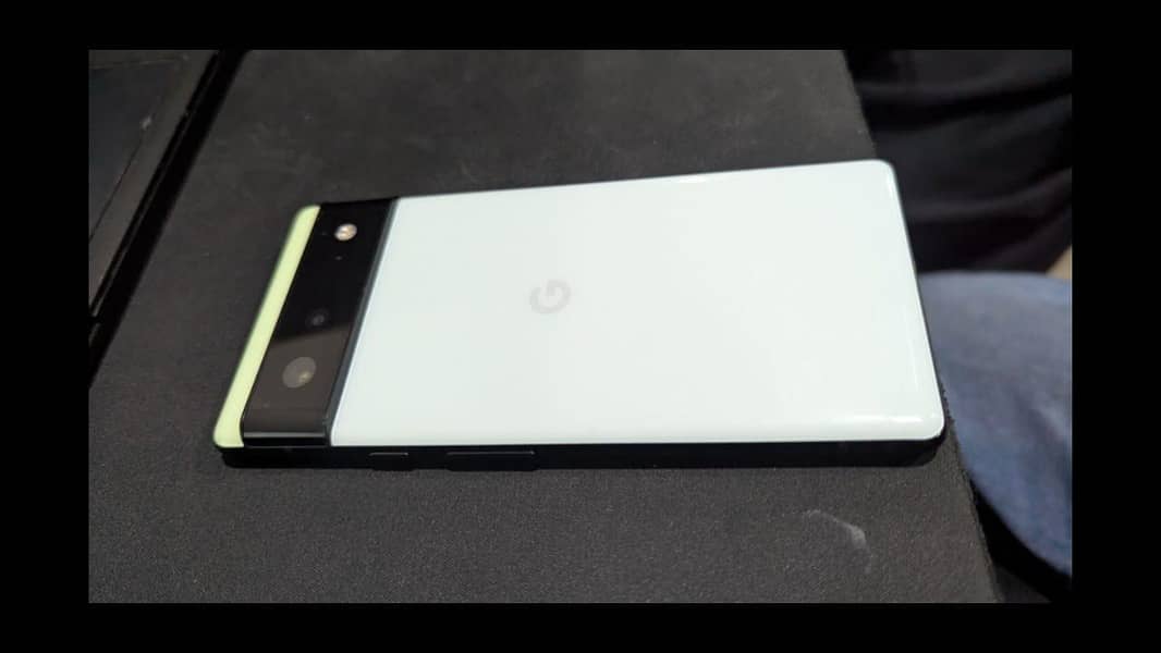 Google Pixel 6 0
