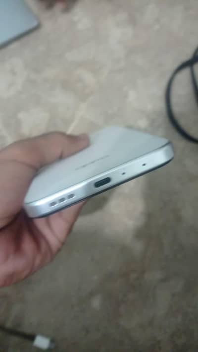 OPPO A6s