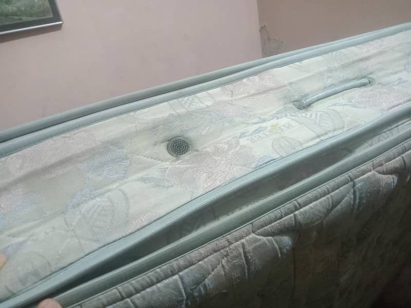 mattress 2