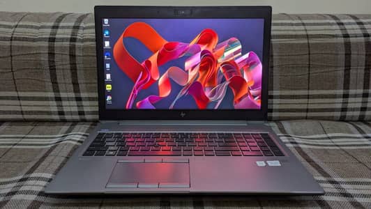 HP ZBook 15 G5/8th Gen/Core i7/32GB DDR4 RAM/715GB NVMe SSD
