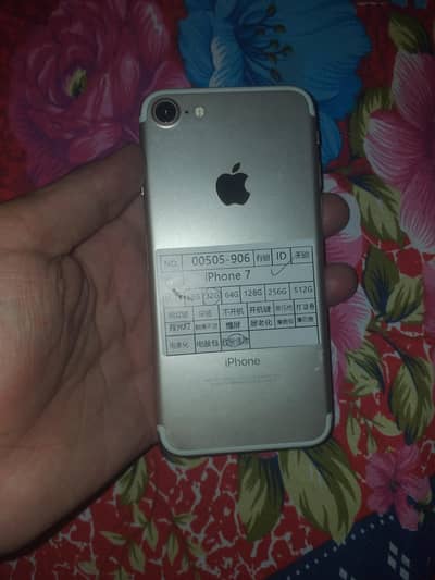 Apple iPhone 7