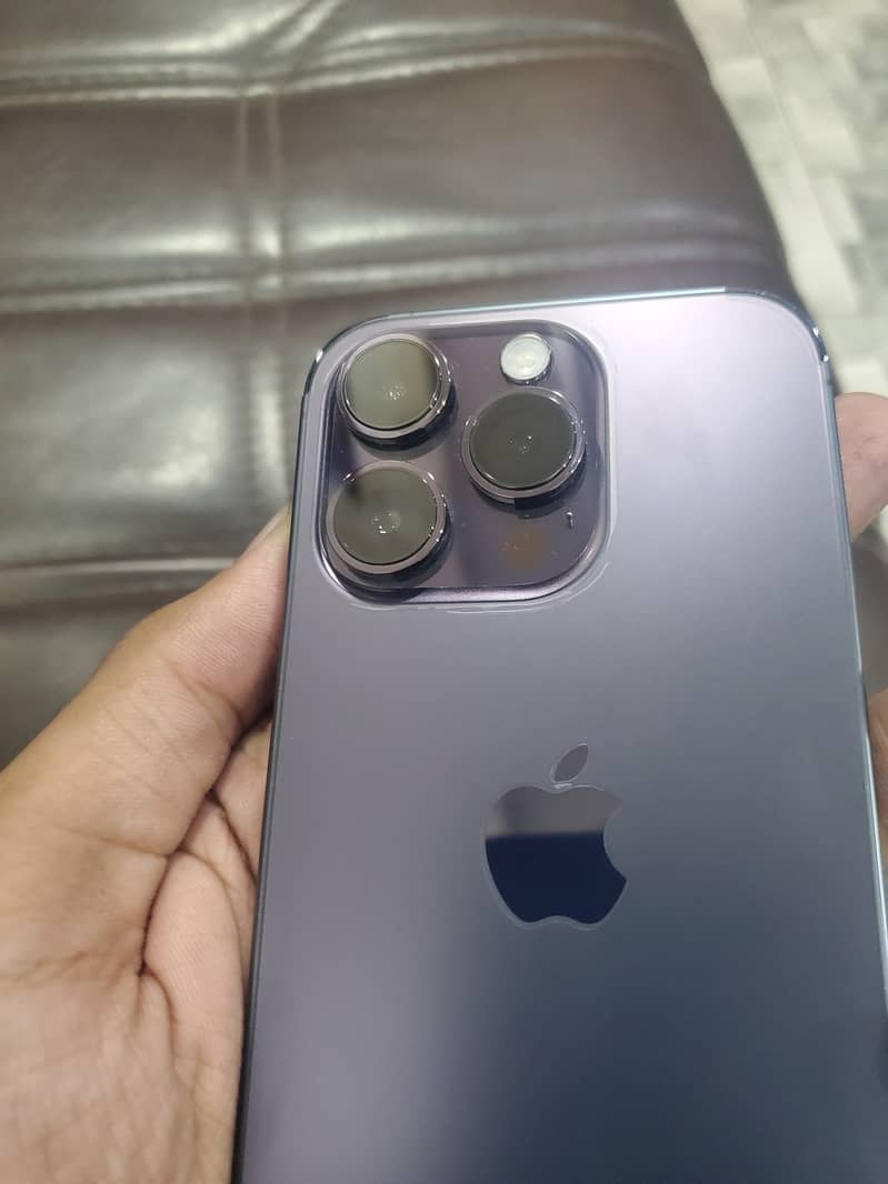 Apple iPhone 14 Pro 3