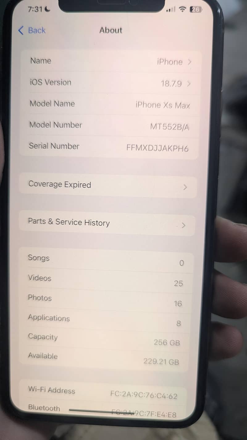 Apple iPhone XS Max 3