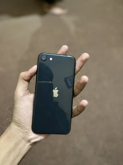 Apple iPhone SE