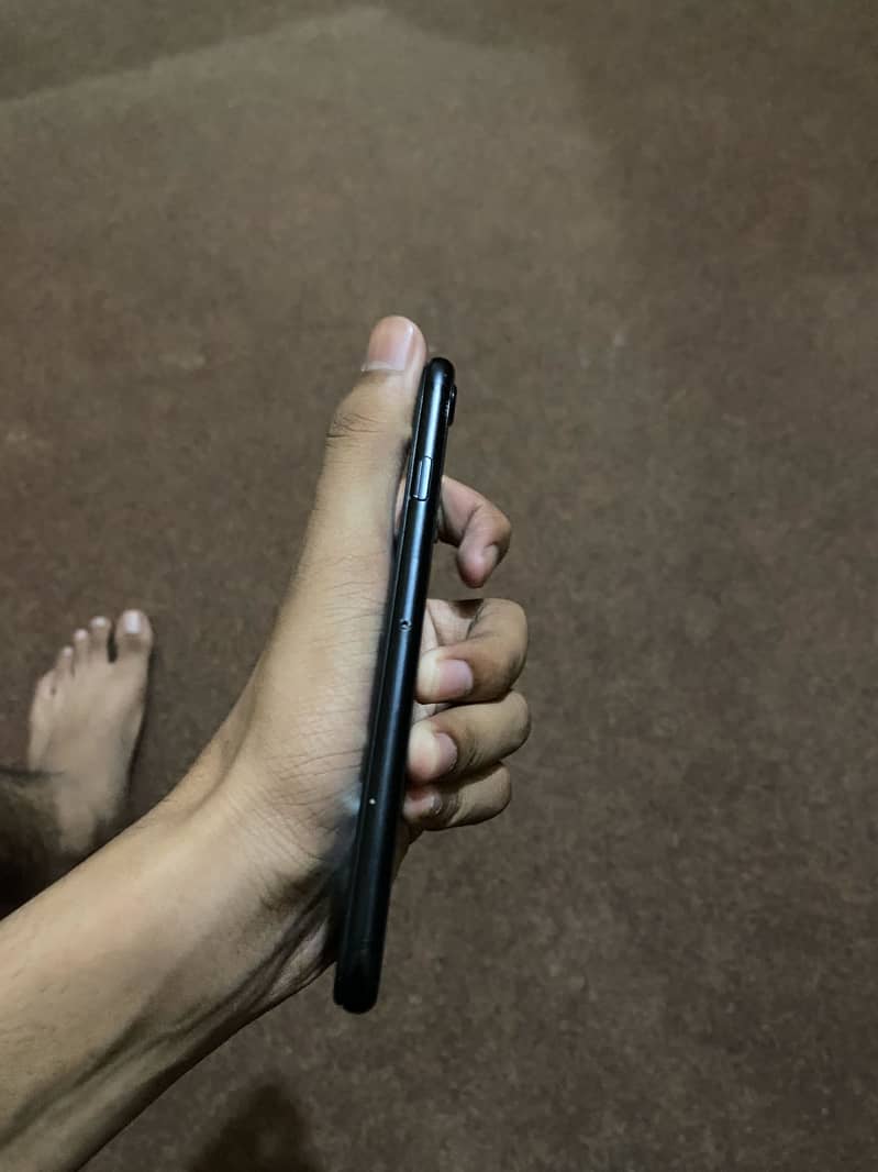 Apple iPhone SE 5