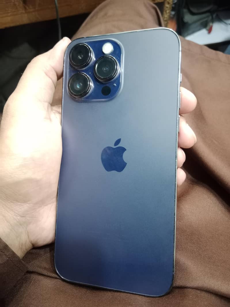 Apple iPhone 14 Pro Max 2