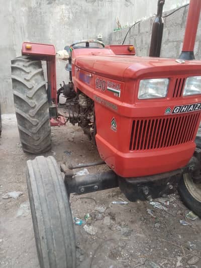 Fiat 640 Tractor with Trali