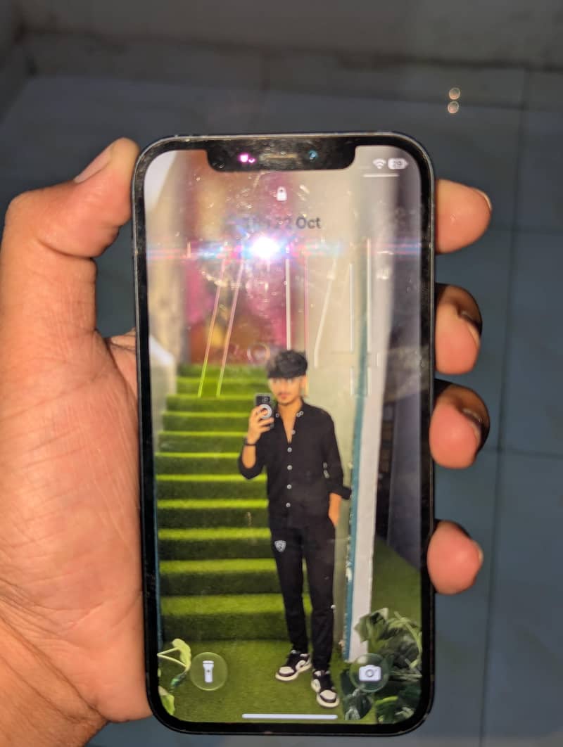 Apple iPhone 12 3