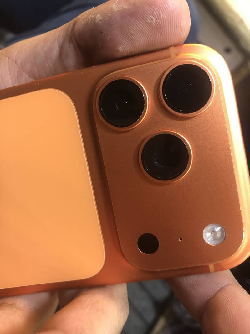 Apple iPhone 17 Pro 3