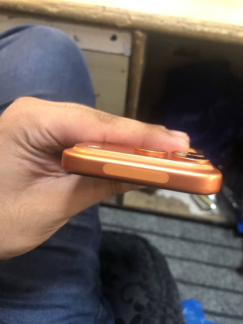 Apple iPhone 17 Pro 6