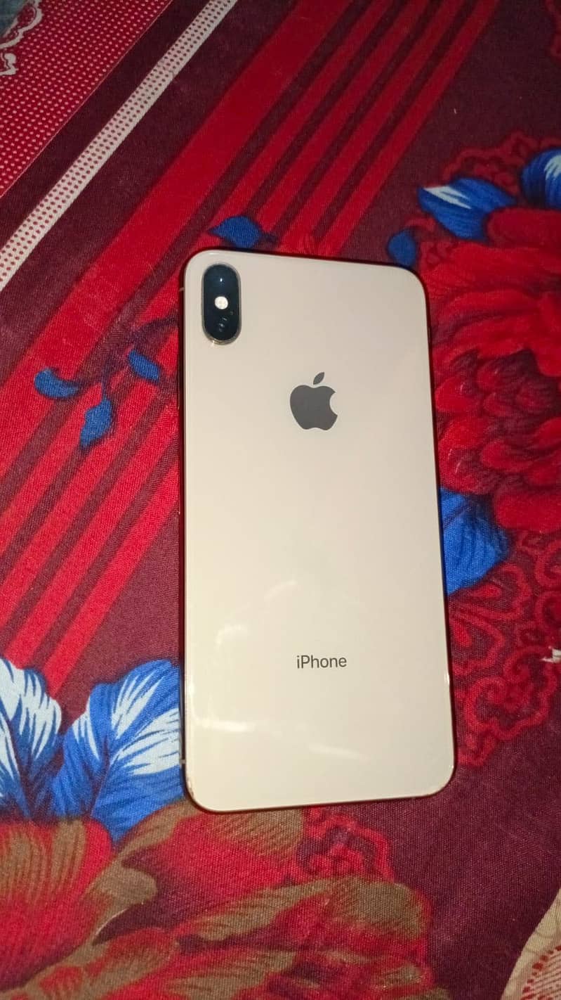 Apple iPhone XS Max 0