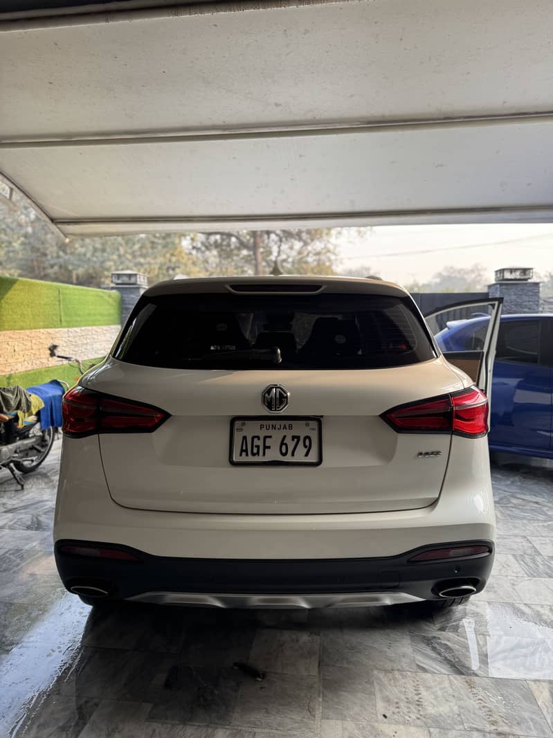 MG HS 2021 2