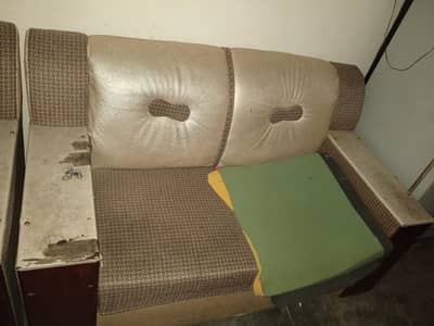 sofa set complete 3 +2+1 seater wooden sofa set good condition