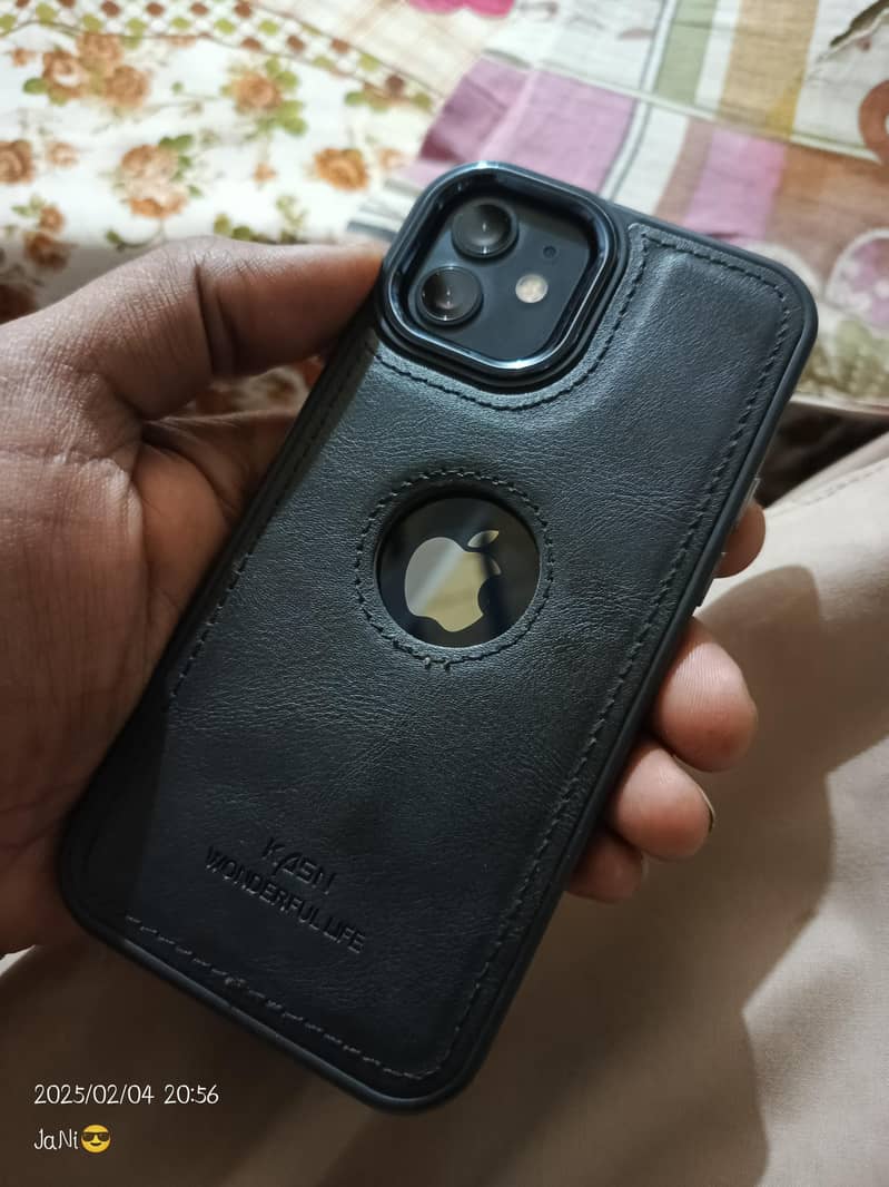 Apple iPhone 12 0