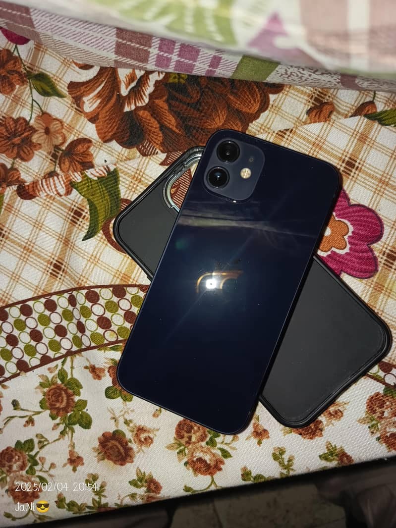 Apple iPhone 12 5