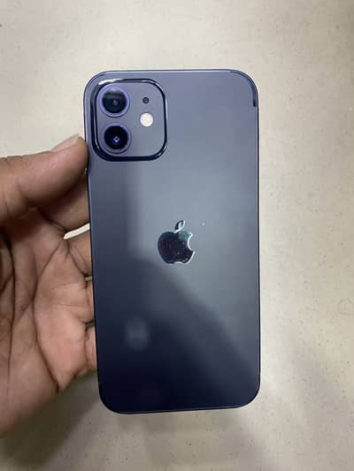 Apple iPhone 12