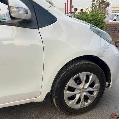 Toyota Vitz 2010