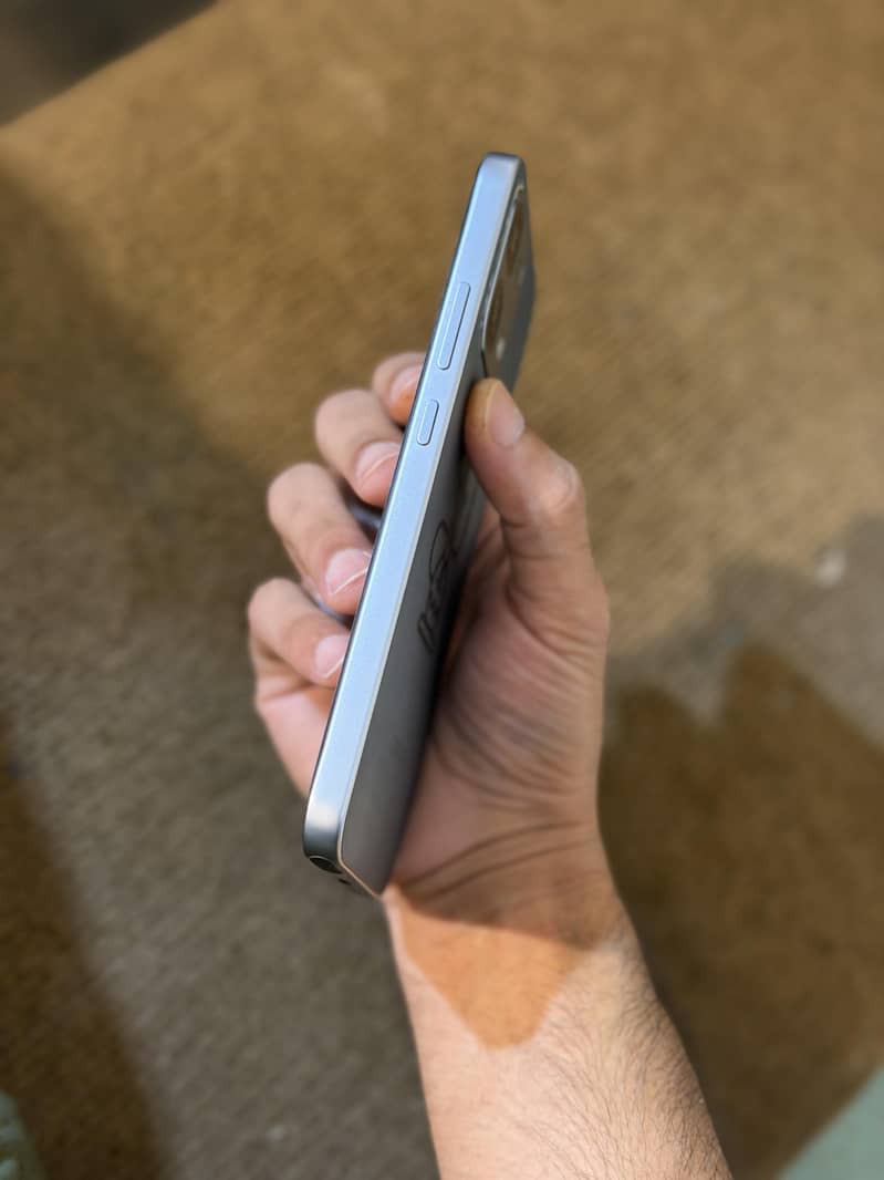 OPPO A6 PRO 1