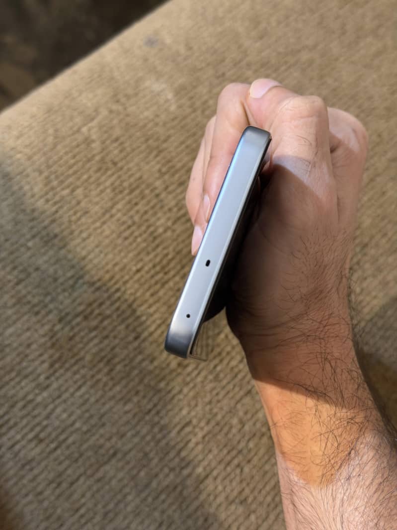 OPPO A6 PRO 2