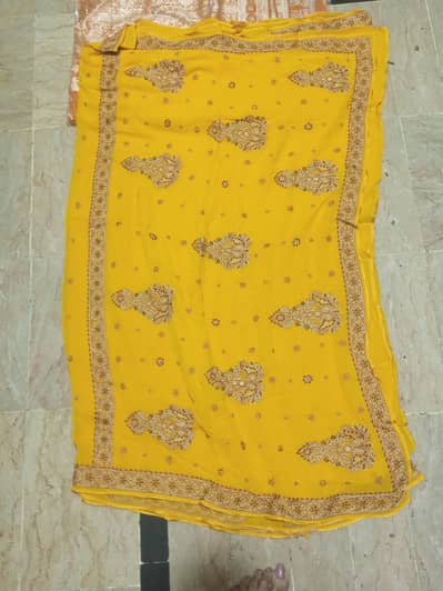 embroidery saree