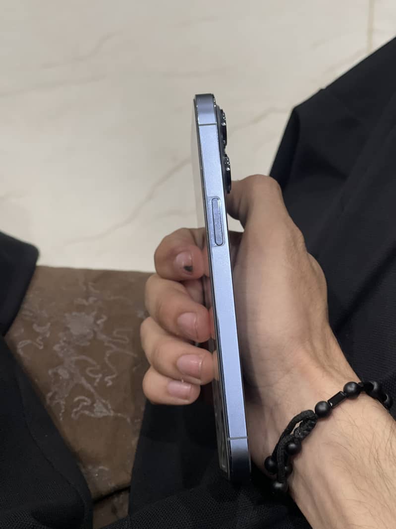 iPhone 2