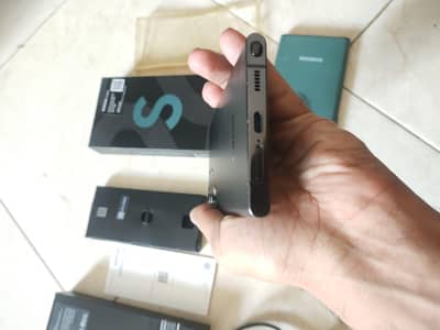 Samsung Mobile S22 Ultra