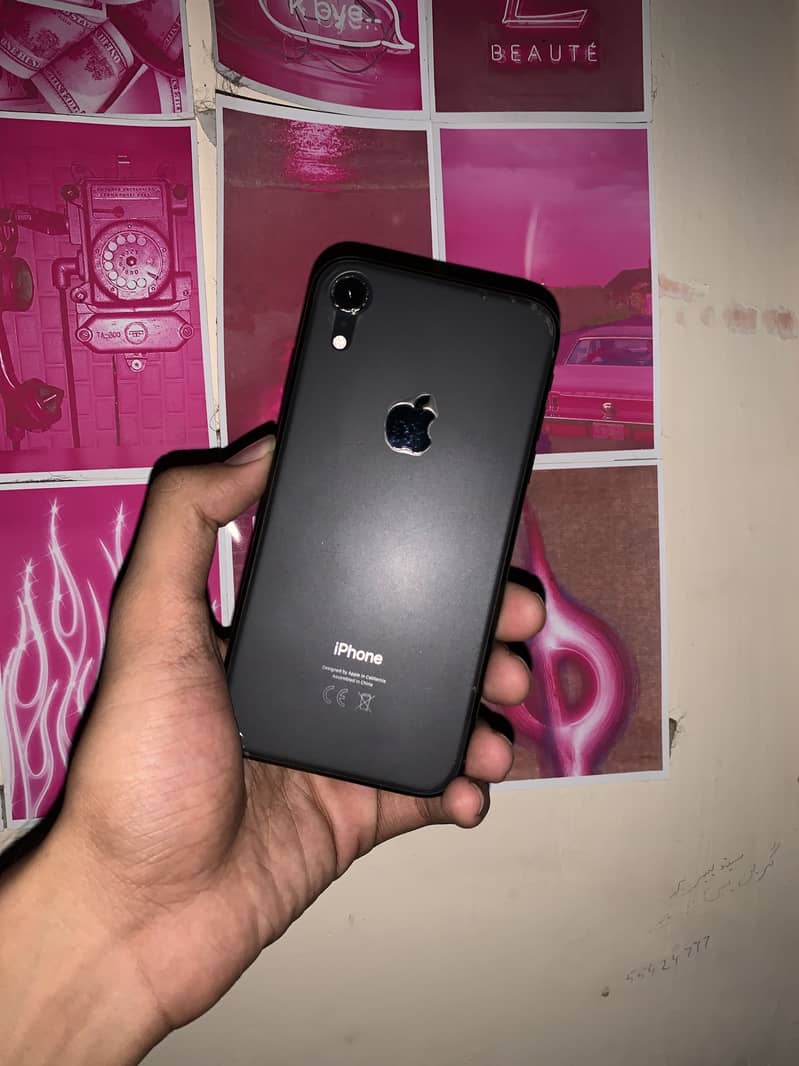 Apple iPhone XR 3