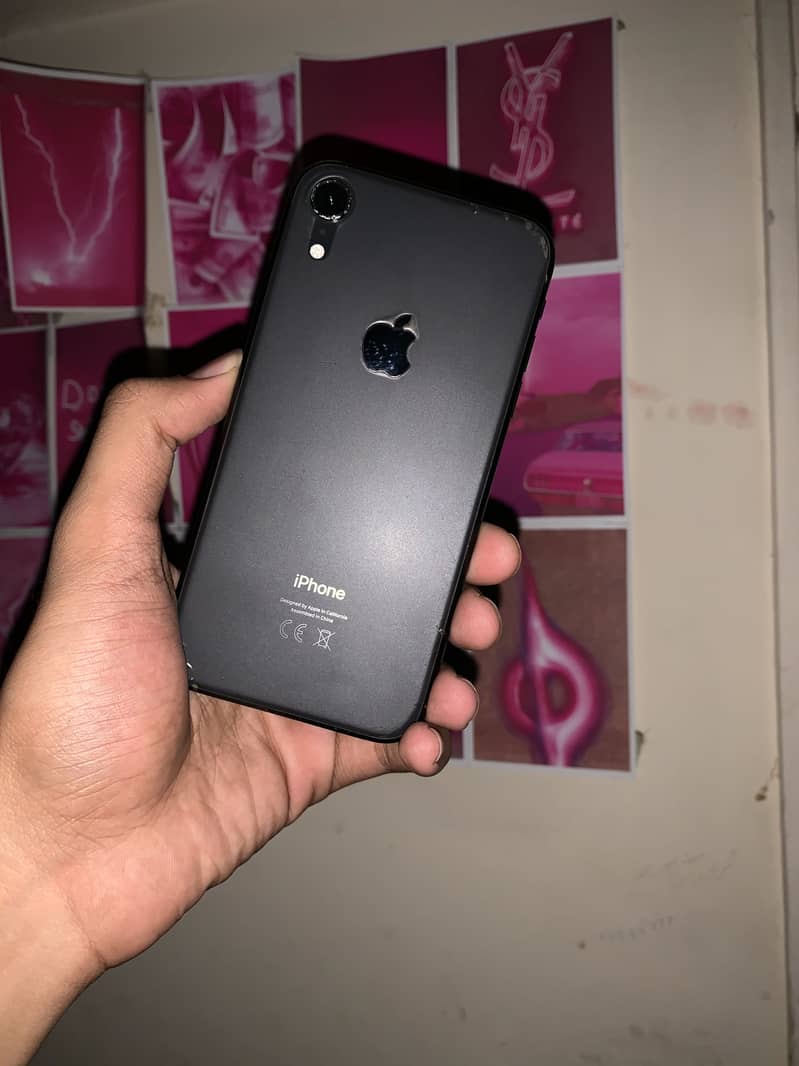 Apple iPhone XR 6