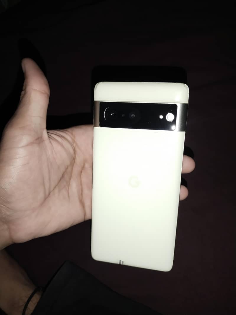 Google Pixel 7 5